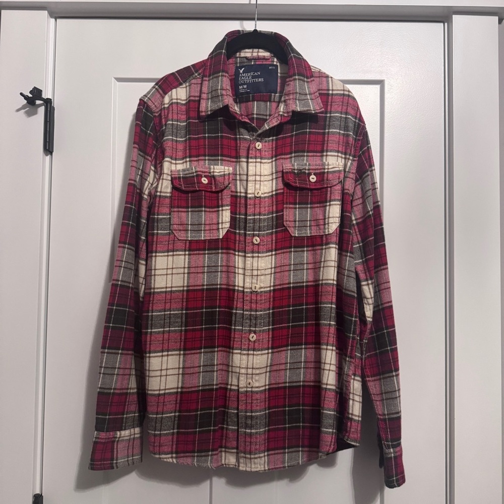 American Eagle Outfitters Red and Cream Plaid Flannel Shirt